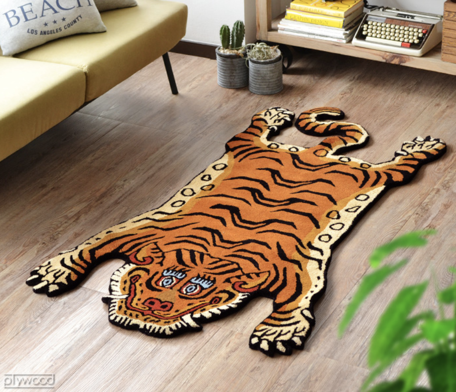 DETAIL Tibetan Tiger Rug