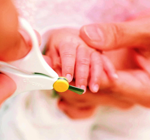 22年 ベビー爪切りの選び方とおすすめ人気ランキング10選 新生児から使える電動やすりも