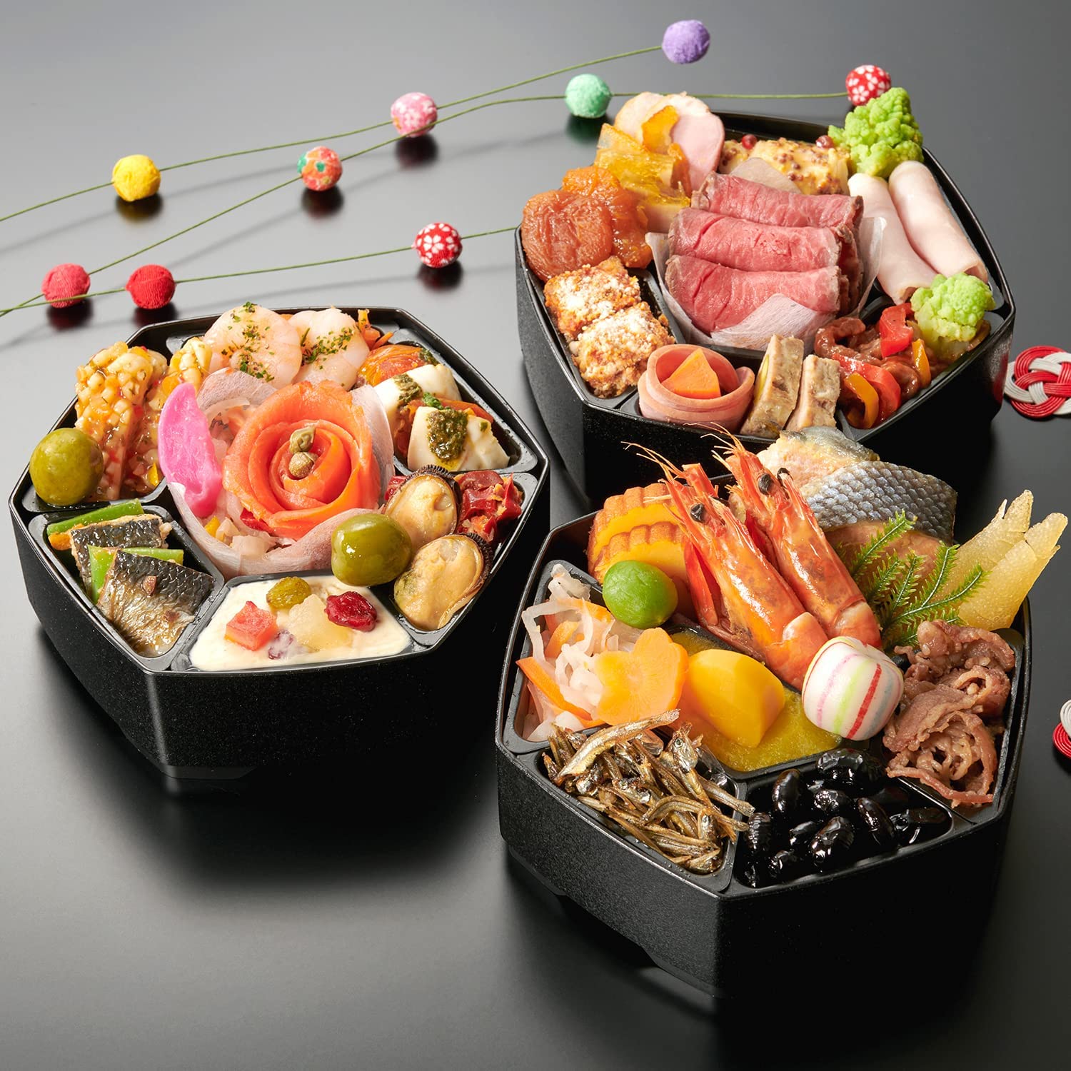 あぐりの匠 花手毬 和洋三段重 全37品 1～2人用 osechi2023_hw12/osechi2023_12